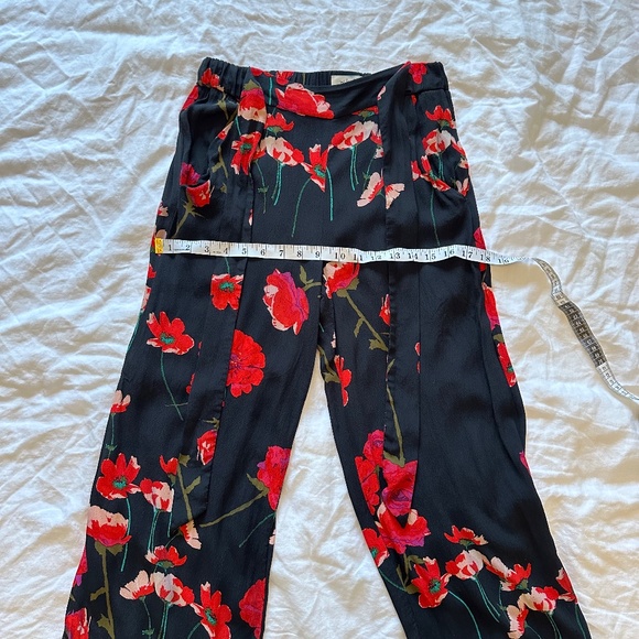 Aritzia Wilfred Faun Pants - Picture 8 of 13
